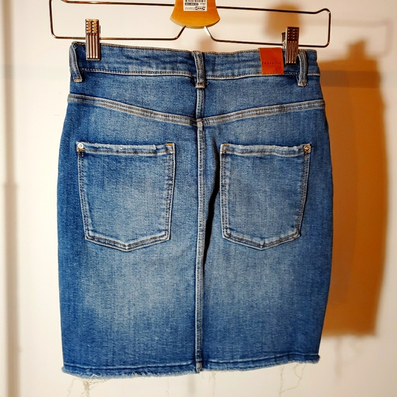 Jean skirt - Picture 2 of 3